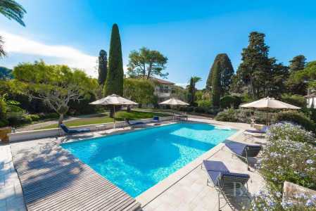 Maison Cap d'Antibes - Ref 2217181
