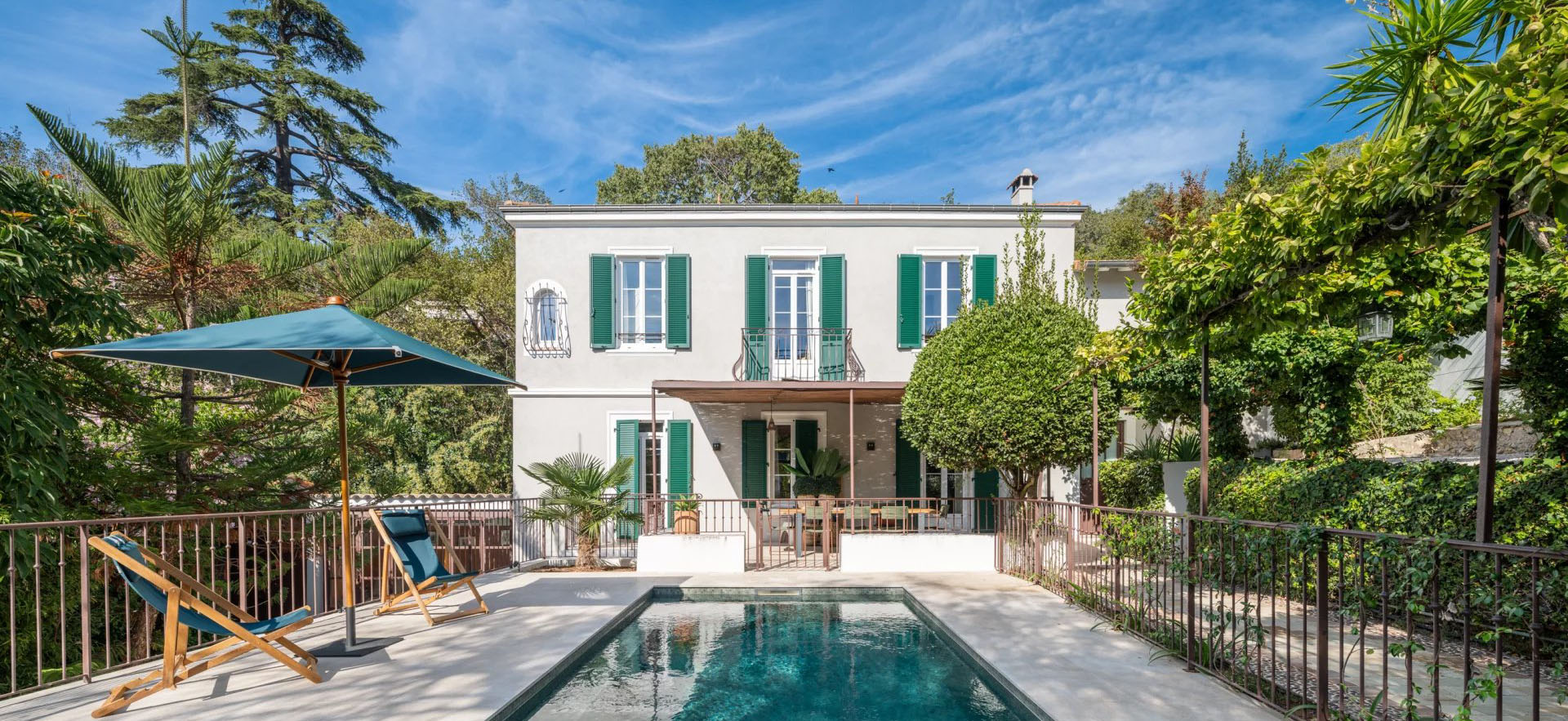 Découvrir cette propriété: Cannes - France - Maison, 6 pi&egrave;ces, 5 chambres - Slideshow Picture 2